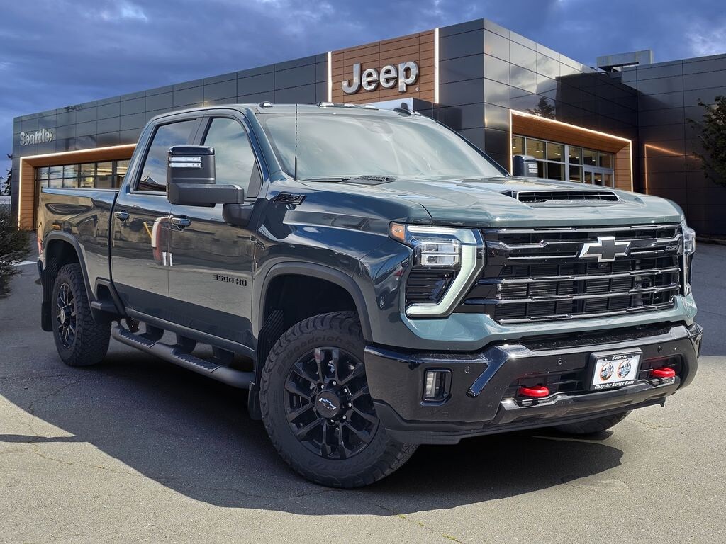 Used 2025 Chevrolet Silverado 3500HD LT Crew Cab