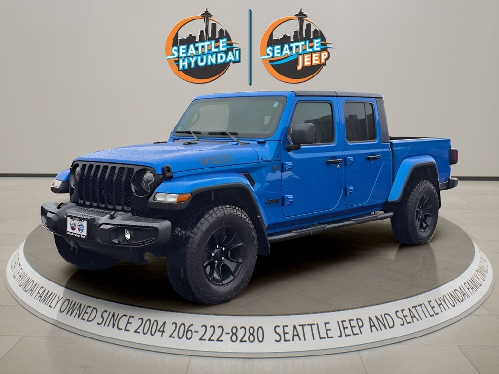 Used 2023 Jeep Gladiator Sport Truck Crew Cab