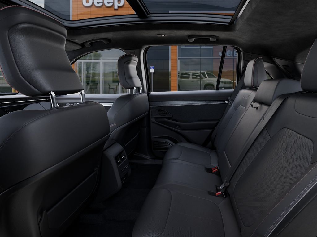 2025 Jeep Wagoneer S Launch Edition - Photo 24