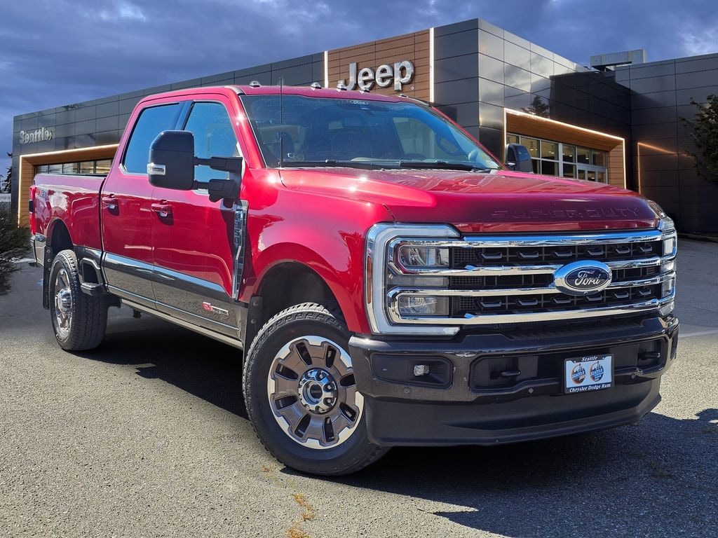Used 2025 Ford F-350 Super Duty Crew Cab