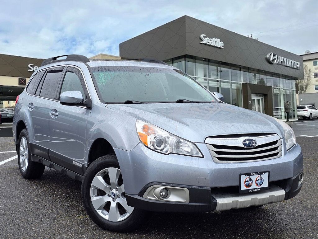Used 2012 Subaru Outback 2.5i Limited (CVT) SUV