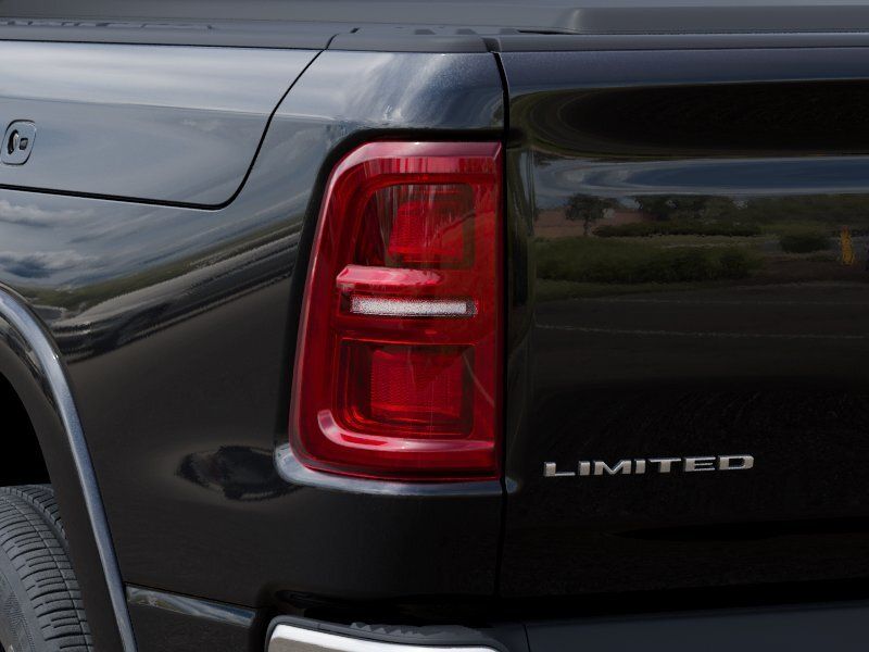 2026 RAM 1500 Limited - Photo 10