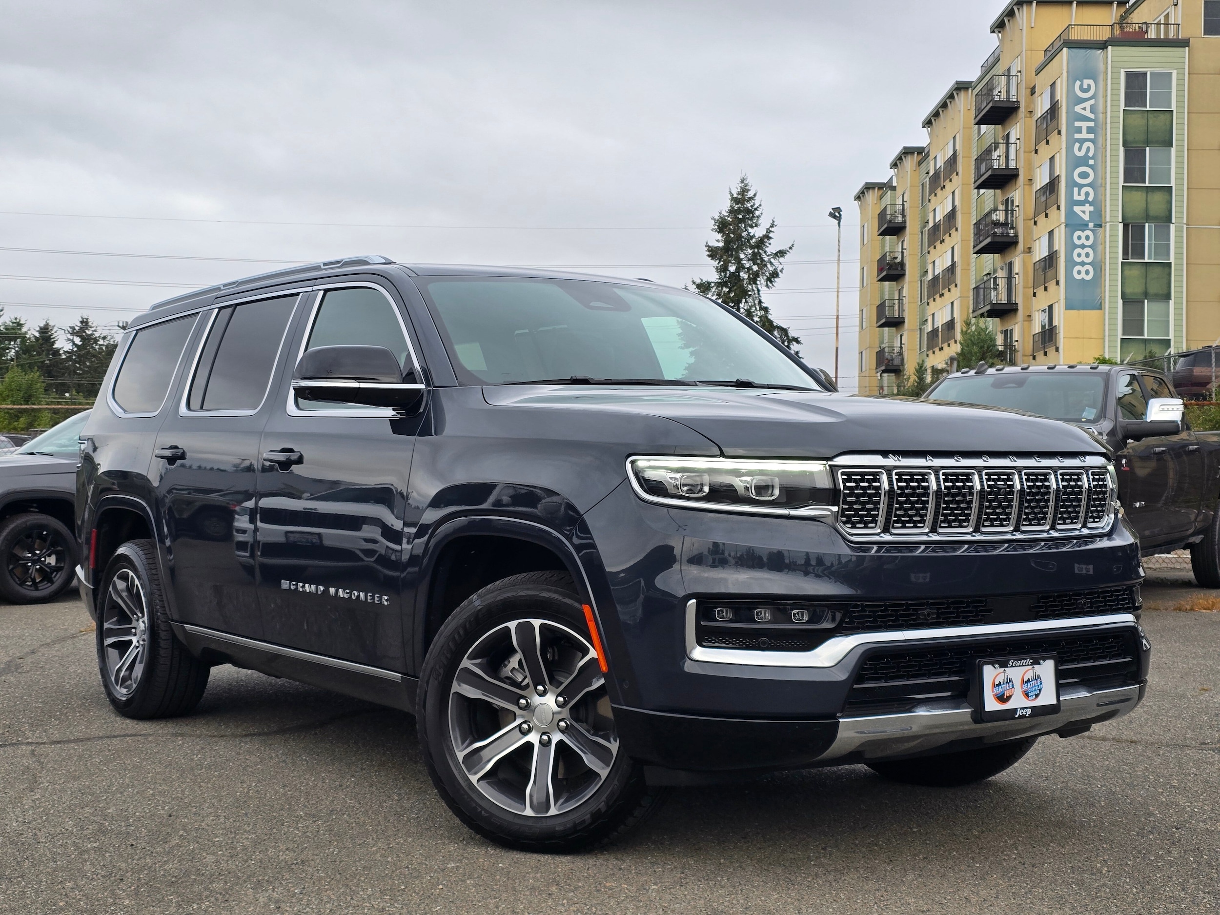 2023 Jeep Grand Wagoneer