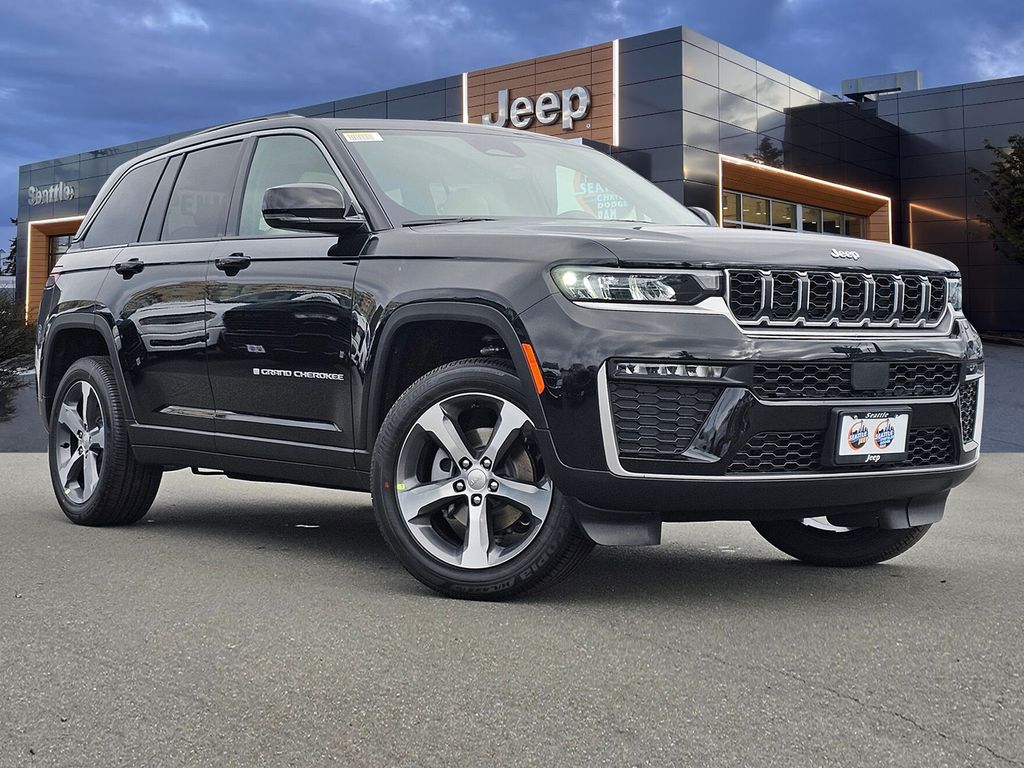 2026 Jeep Grand Cherokee Limited 4x4's photo