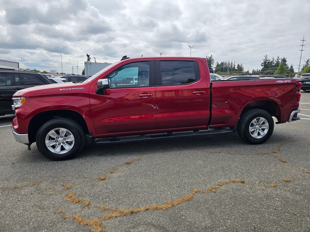 Used 2024 Chevrolet Silverado 1500 LT Crew Cab