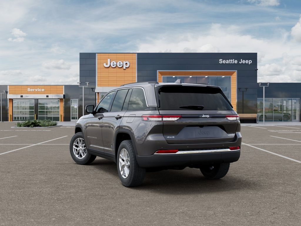 New 2026 Jeep Grand Cherokee LAREDO X 4X4 Sport Utility