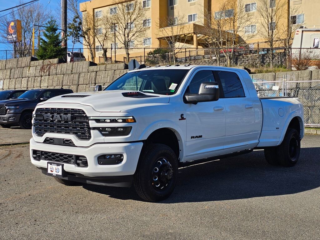 New 2026 Ram 3500 LIMITED MEGA CAB 4X4 6'4 BOX Pickup