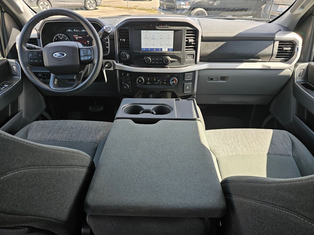 2023 Ford F-150 XLT - Photo 16