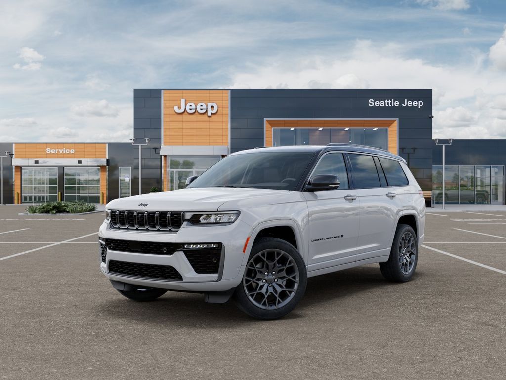 2026 Jeep Grand Cherokee L Summit 4x4's photo