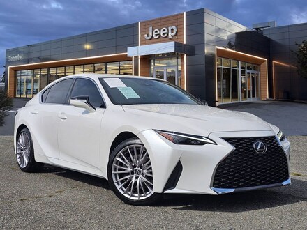 2023 LEXUS IS 300 Sedan
