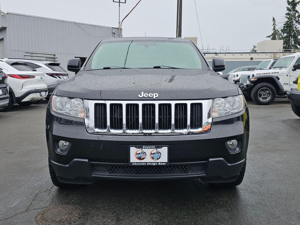 Used 2011 Jeep Grand Cherokee Laredo SUV