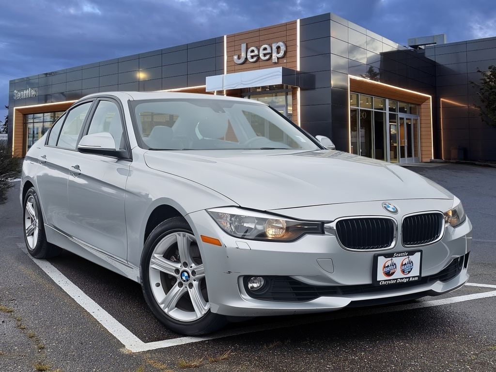 Used 2014 BMW 3 Series 328i xDrive Sedan