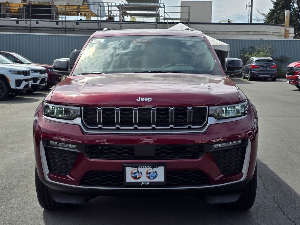 New 2026 Jeep Grand Cherokee L LIMITED 4X4 Sport Utility