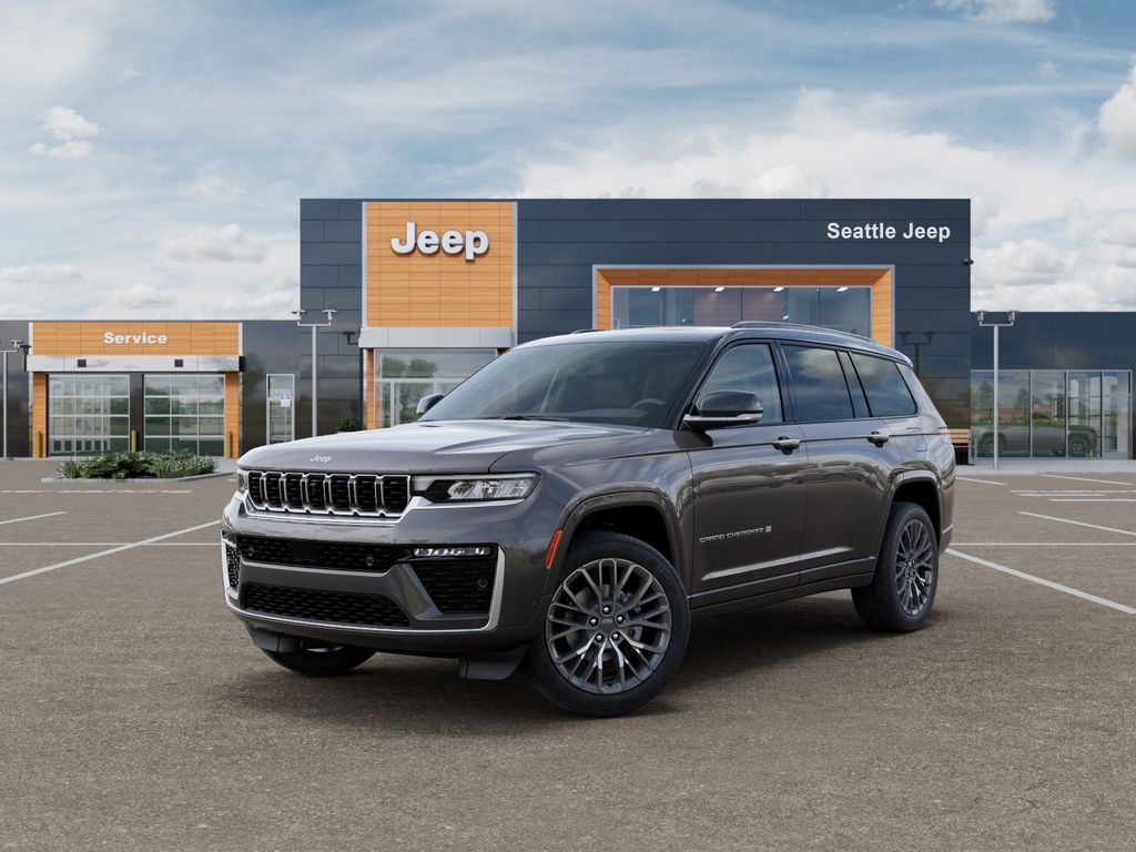 2026 Jeep Grand Cherokee L Summit 4x4's photo