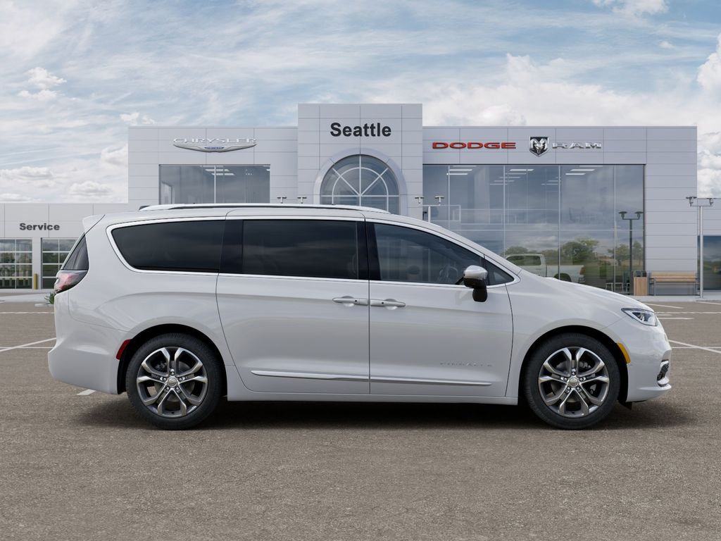 2026 Chrysler Pacifica Pinnacle - Photo 22