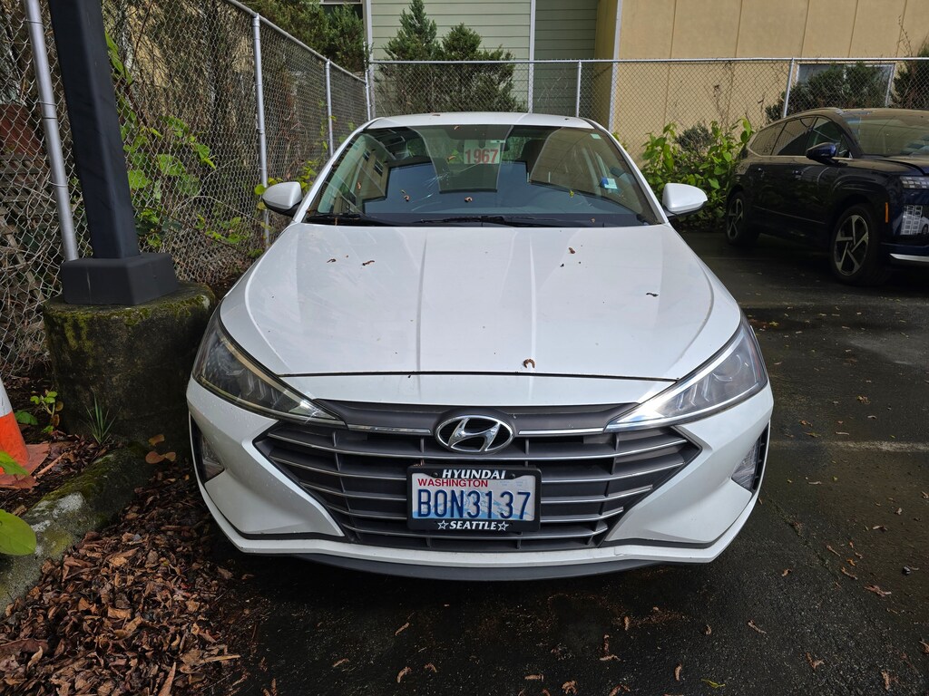 Used 2019 Hyundai Elantra SE Sedan