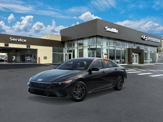 2026 Hyundai Elantra Hybrid Sedan 