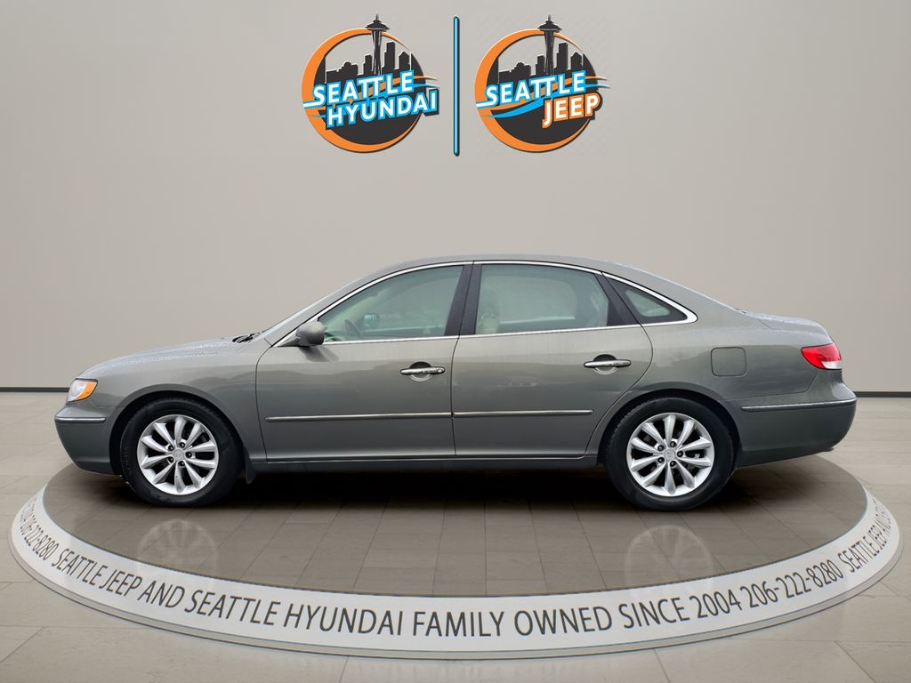 Used 2006 Hyundai Azera Limited with VIN KMHFC46F76A099404 for sale in Seattle, WA