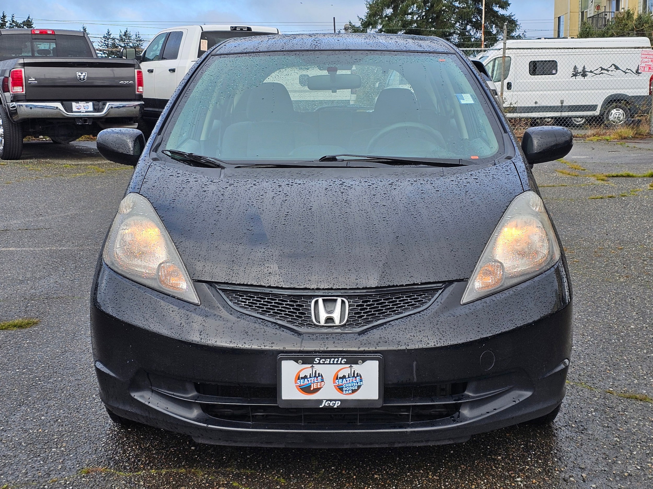 Used 2013 Honda Fit Base with VIN JHMGE8H39DC028654 for sale in Seattle, WA