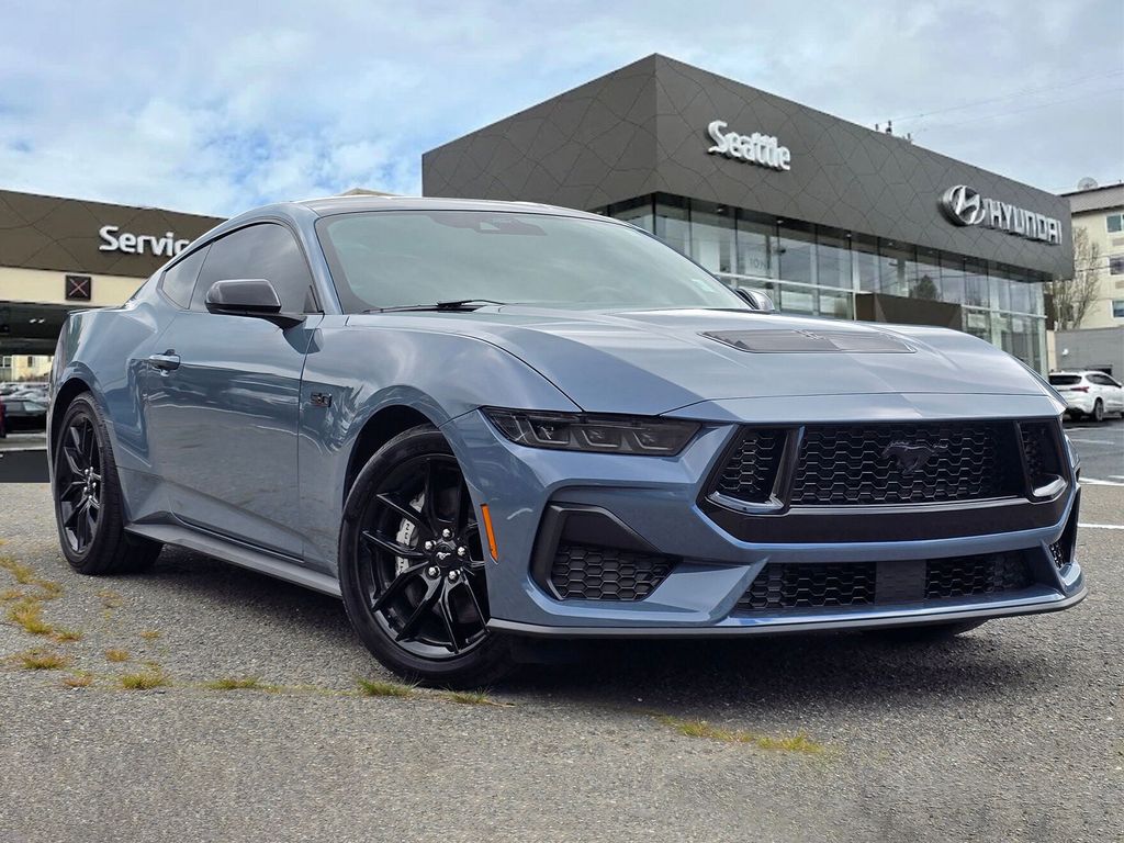 2024 Ford Mustang GT Fastback's photo