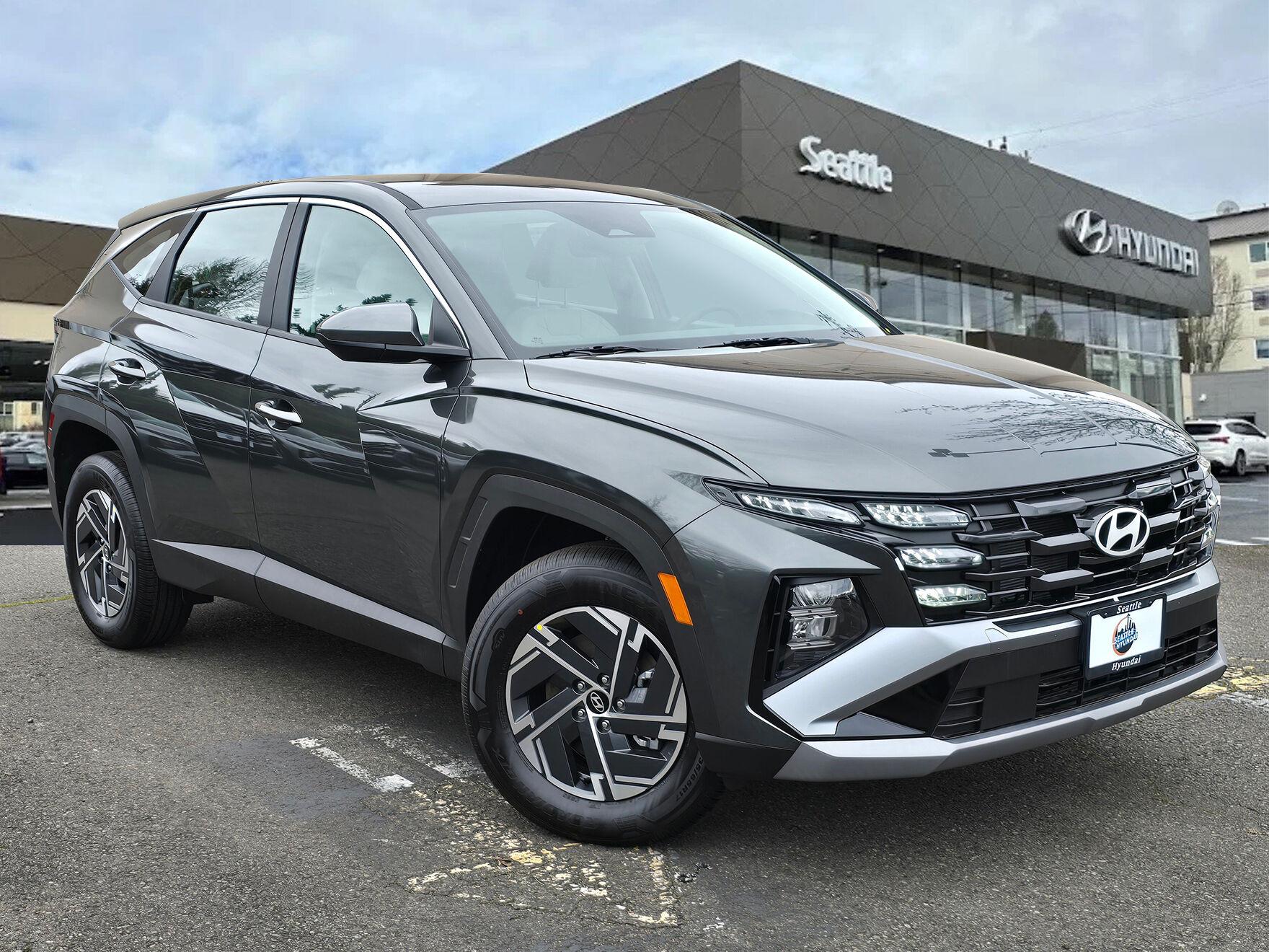2026 Hyundai Tucson Hybrid SUV 