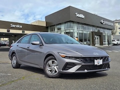 2026 Hyundai Elantra SE Sedan