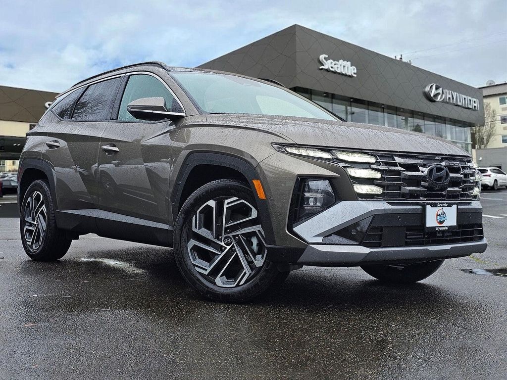 New 2026 Hyundai Tucson Hybrid Limited SUV