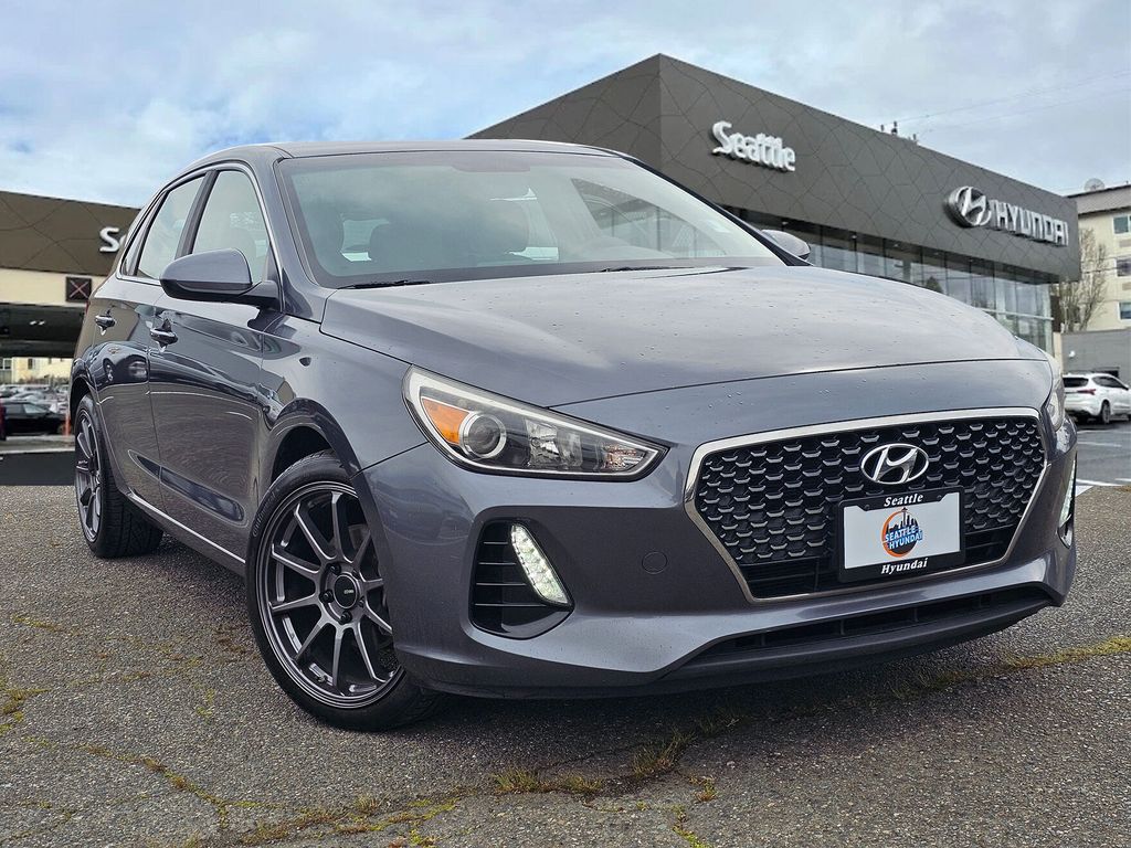 2018 Hyundai Elantra GT GT Auto's photo