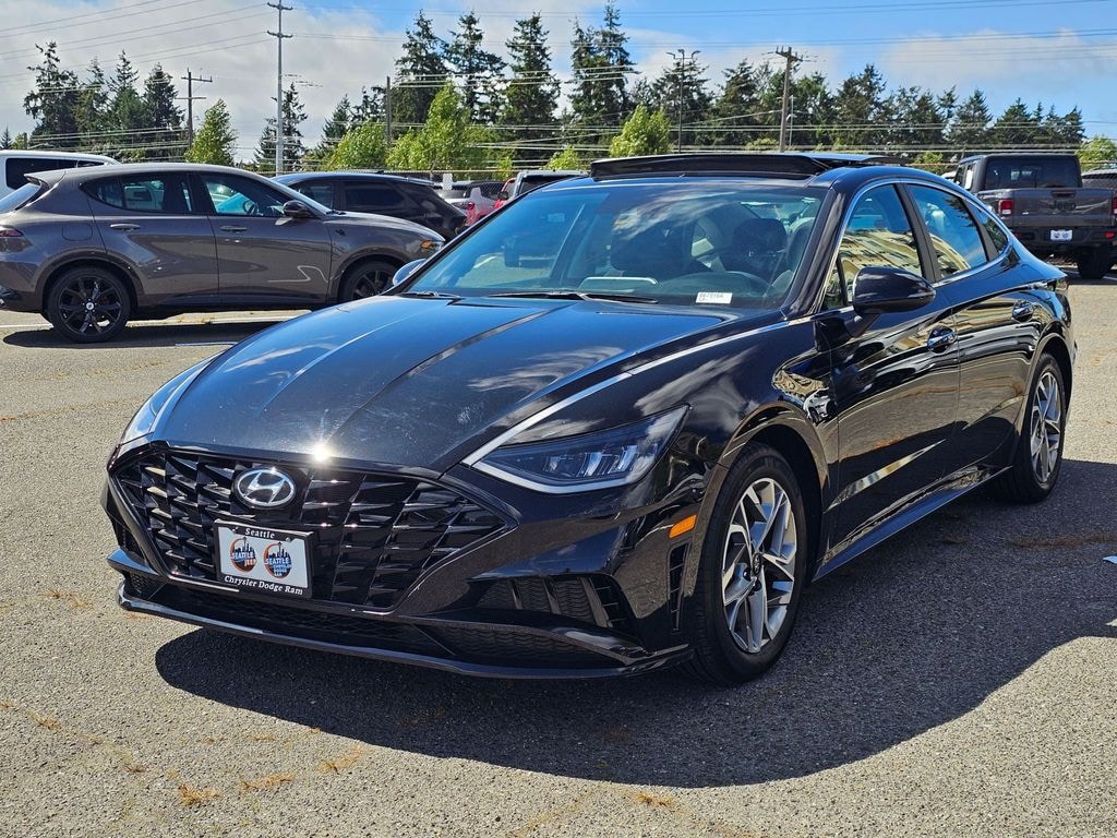 Used 2021 Hyundai Sonata SEL Sedan
