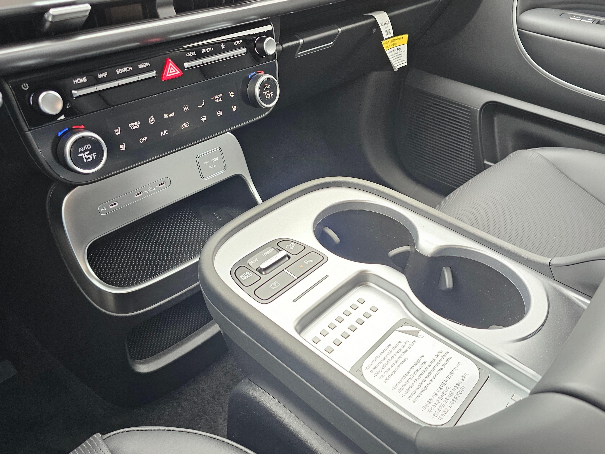 2026 Hyundai IONIQ 9 SEL - Photo 20