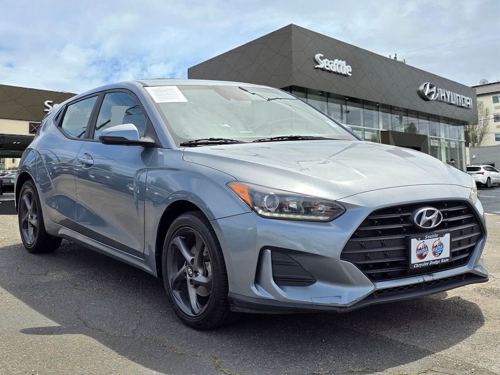 2019 Hyundai Veloster's photo