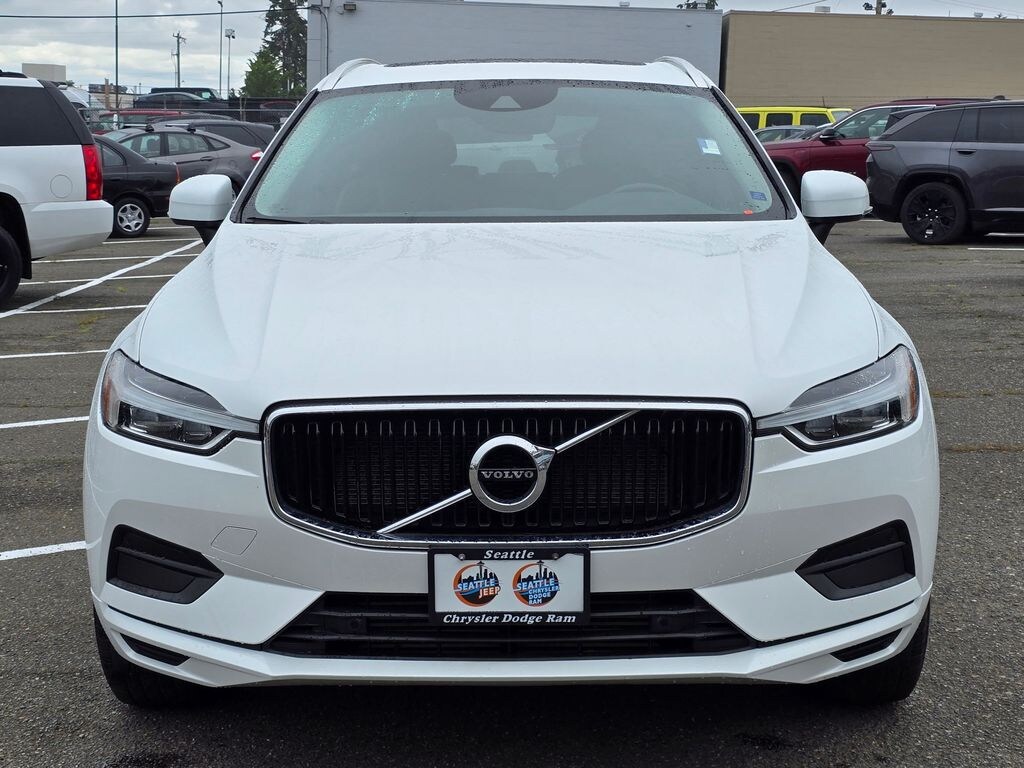 Used 2020 Volvo XC60 T5 Momentum SUV