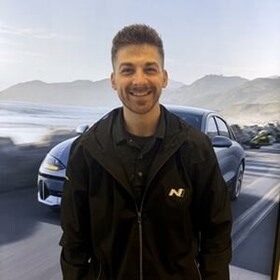 Staff member David Rotar from ID_23c00d