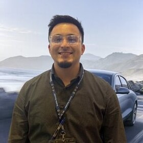 Staff member Daniel Rodriguez from ID_dbf4c2