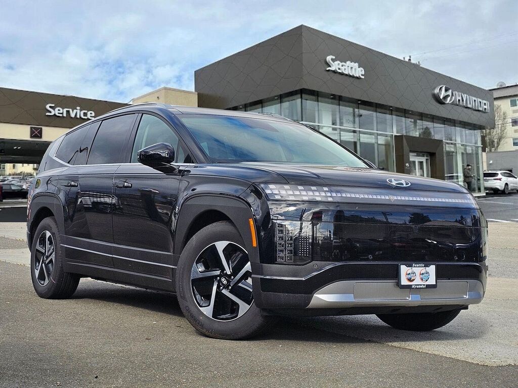 New 2026 Hyundai IONIQ 9 SE SUV