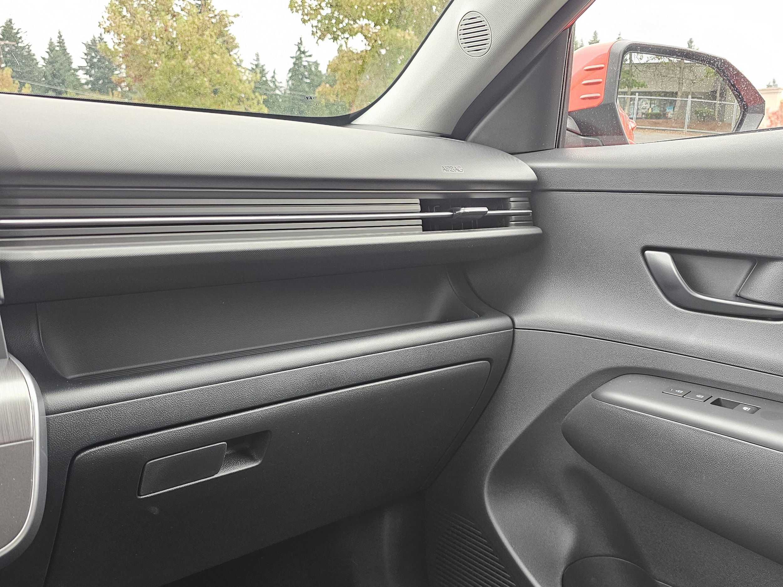 2025 Hyundai Kona SEL Convenience - Photo 21