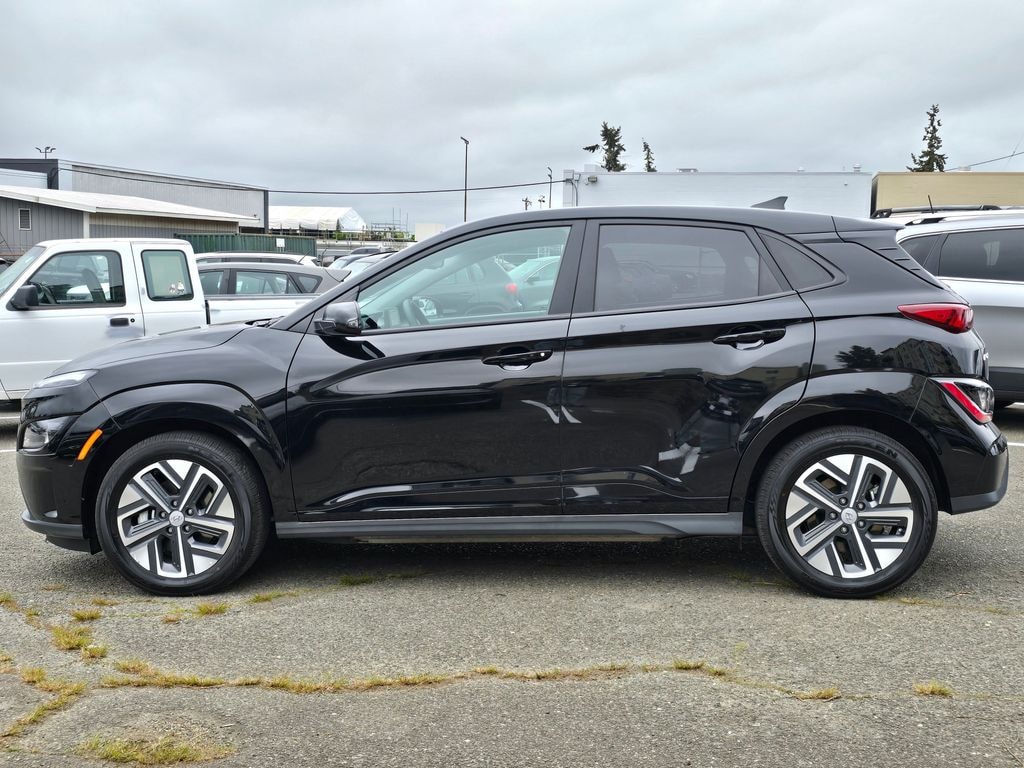 Used 2023 Hyundai Kona Electric SE SUV