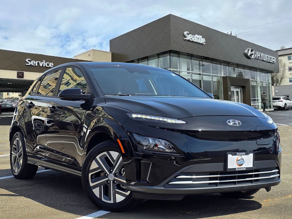 2023 Hyundai Kona Electric SE's photo