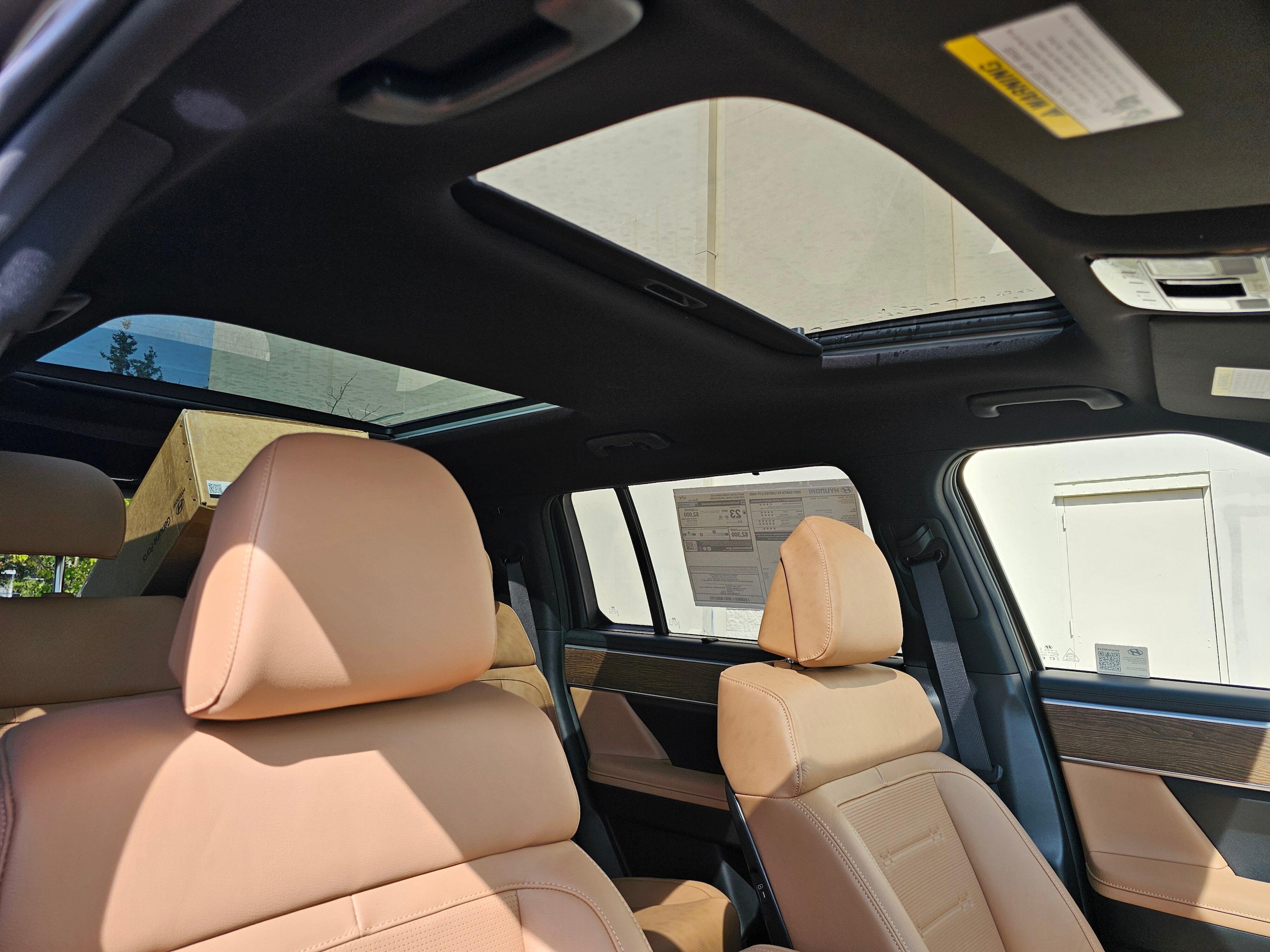 2025 Hyundai Santa Fe Limited - Photo 13