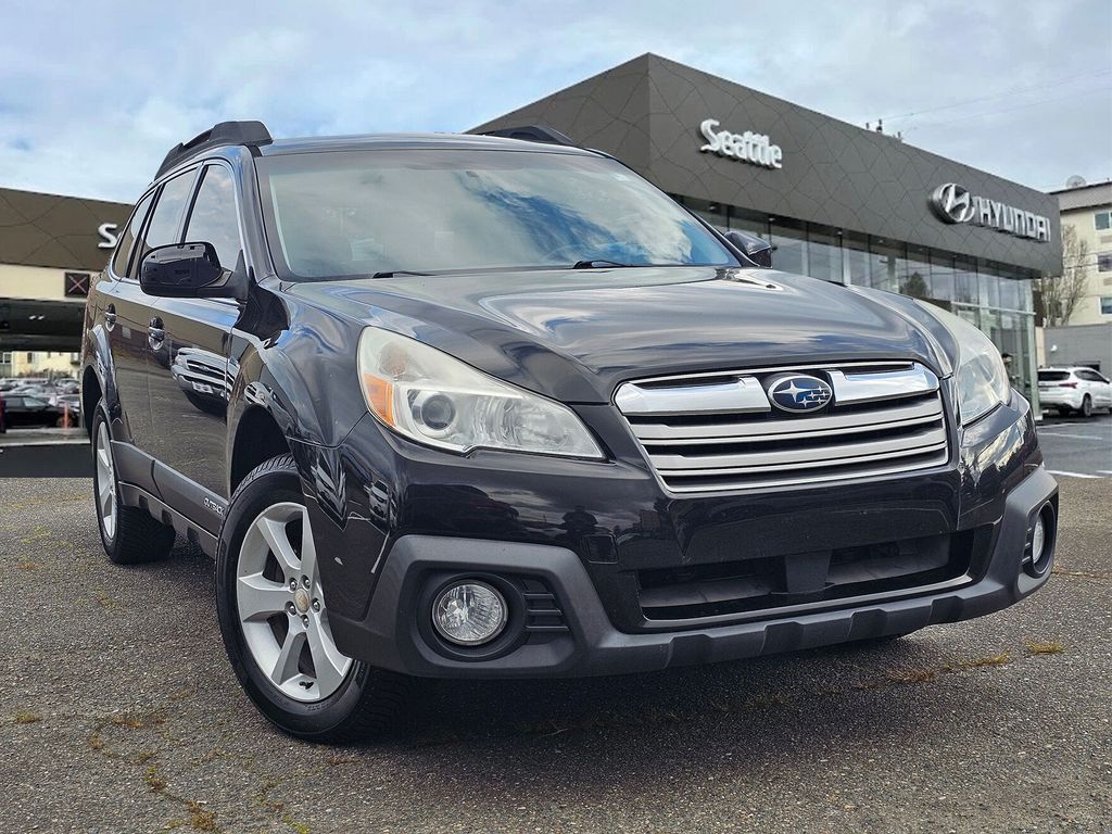 2013 Subaru Outback 2.5i Premium CVT PZEV's photo