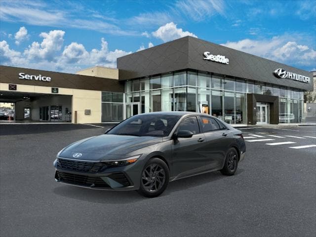 2026 Hyundai Elantra Hybrid Sedan 