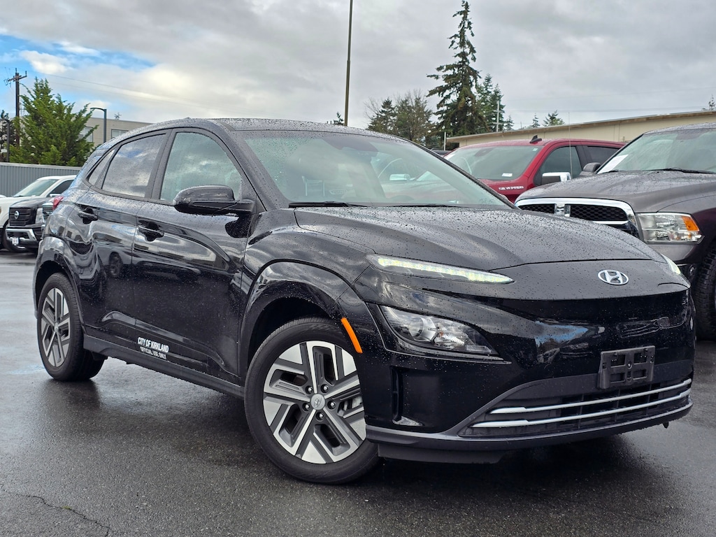 Used 2023 Hyundai Kona Electric SE SUV