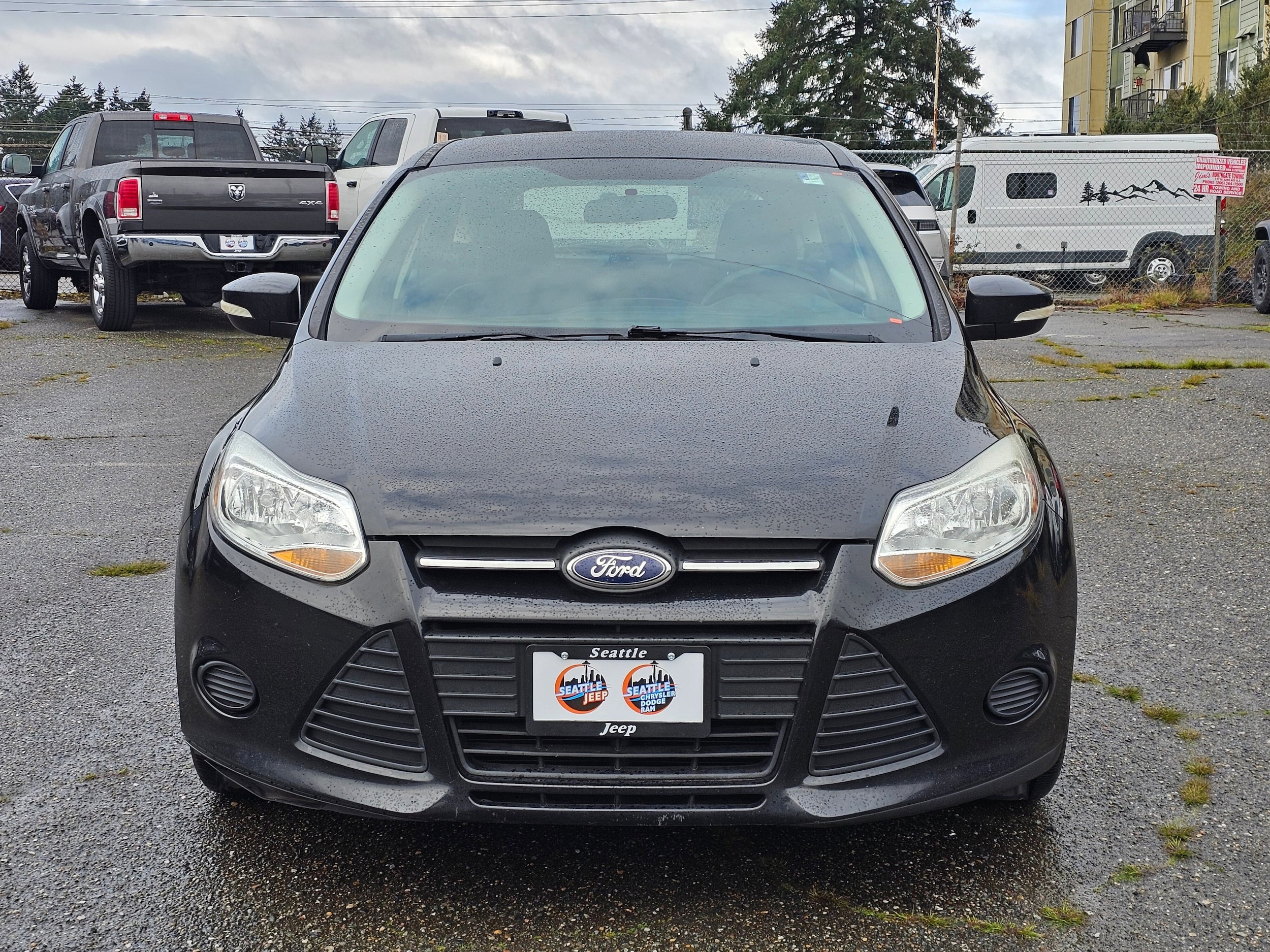 Used 2014 Ford Focus SE with VIN 1FADP3K20EL139439 for sale in Seattle, WA