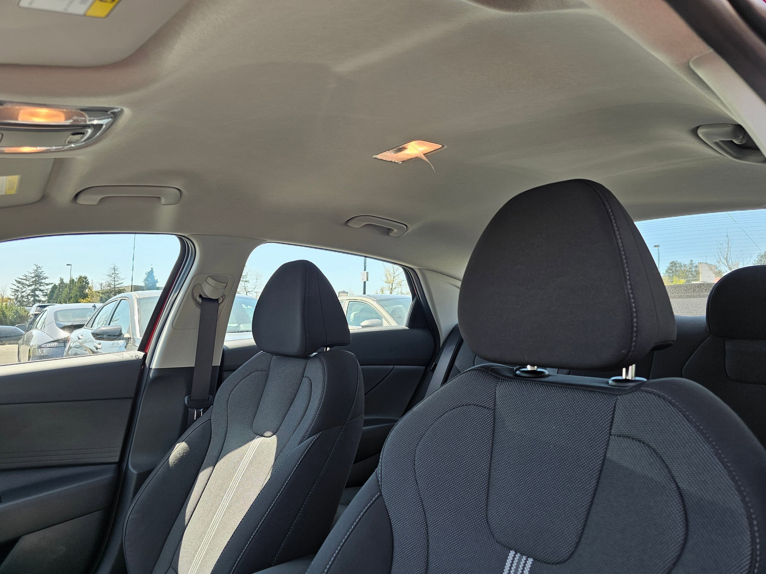 2025 Hyundai Elantra SE - Photo 20