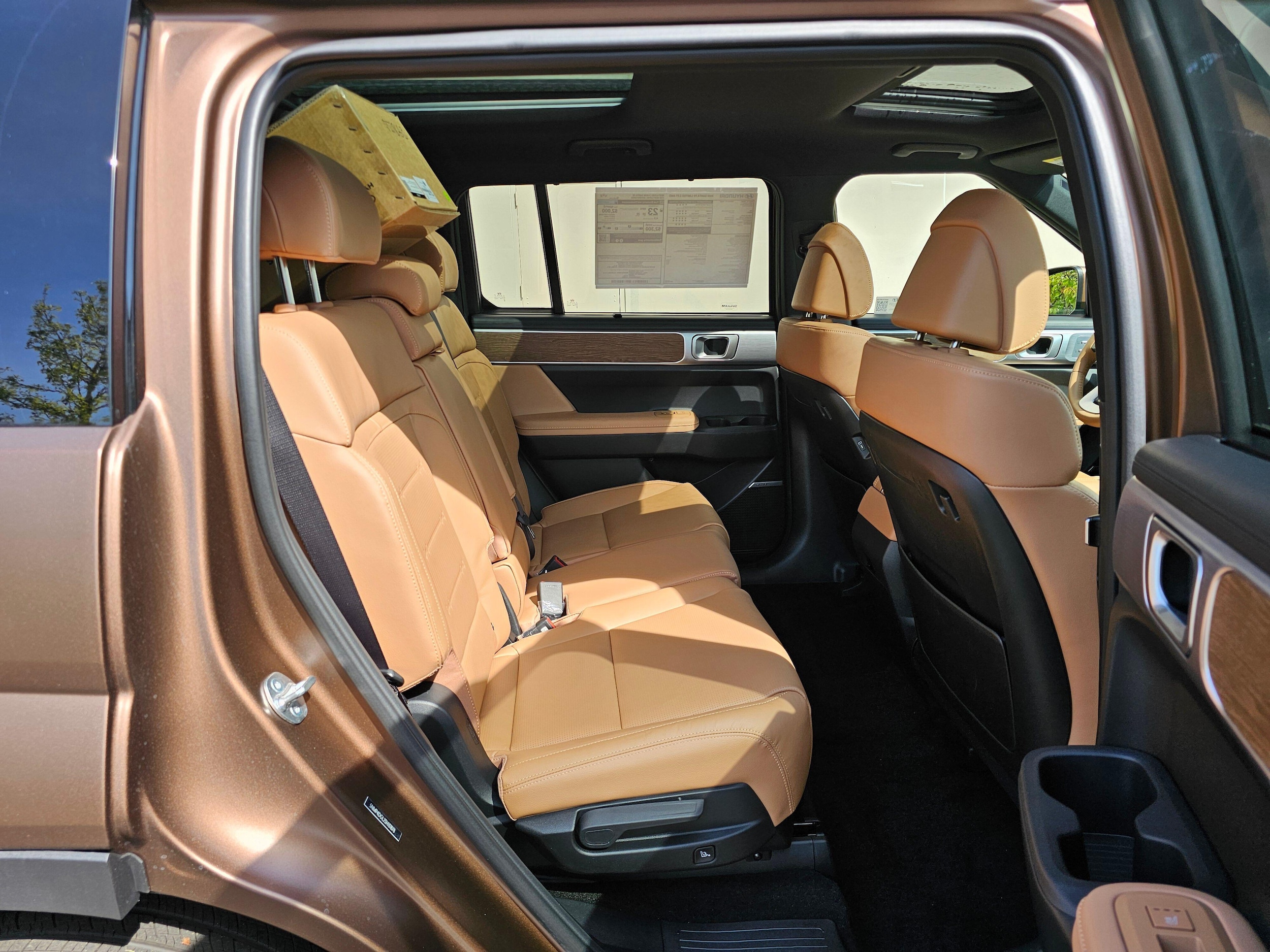 2025 Hyundai Santa Fe Limited - Photo 12