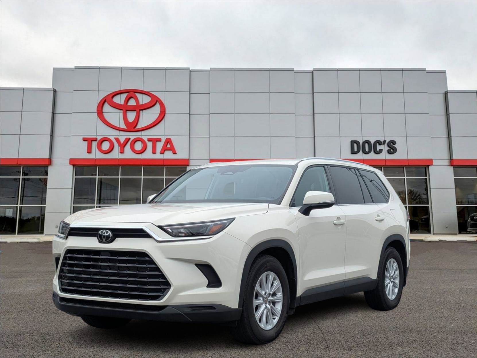 2024 Toyota Grand Highlander XLE's photo