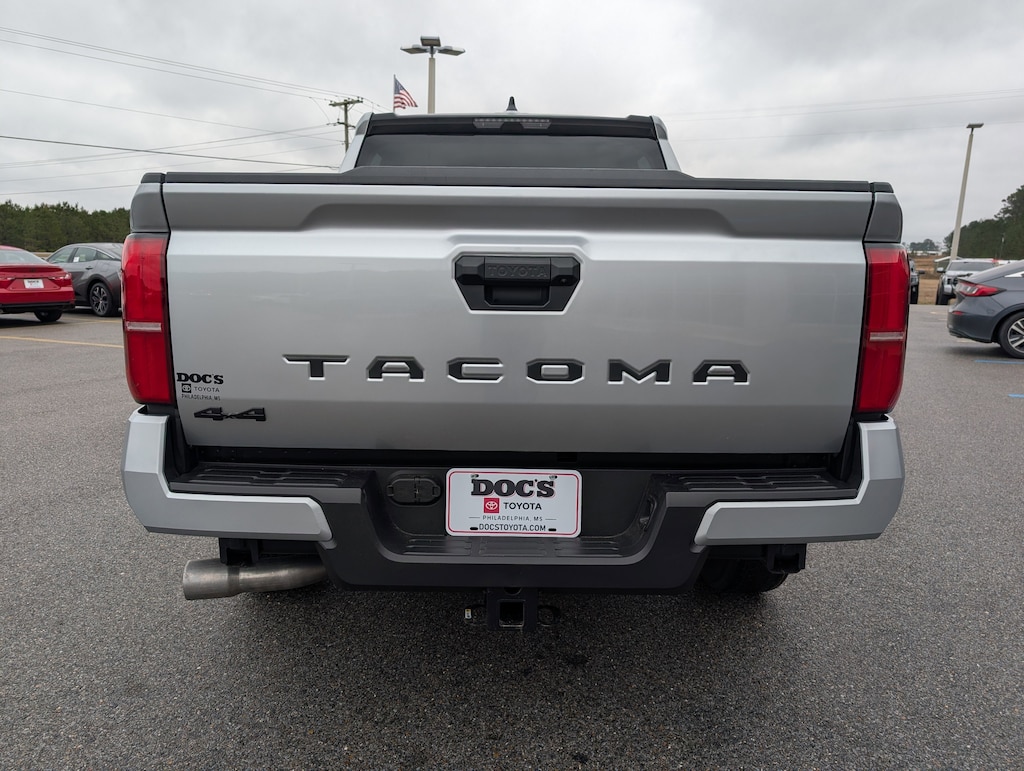 New 2026 Toyota Tacoma SR5 4X4 DOUBLE CAB