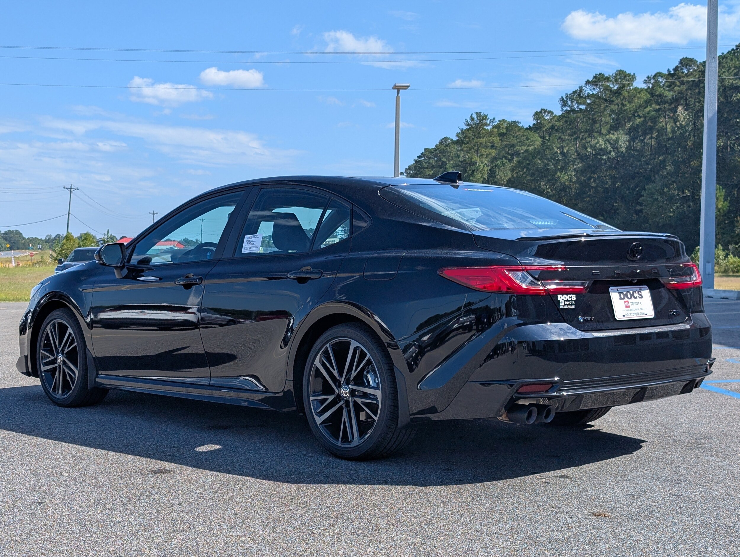 2025 Toyota Camry XSE photo 3