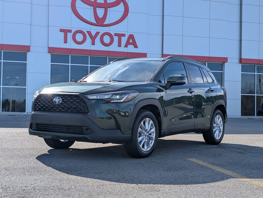 Used 2022 Toyota Corolla Cross LE SUV
