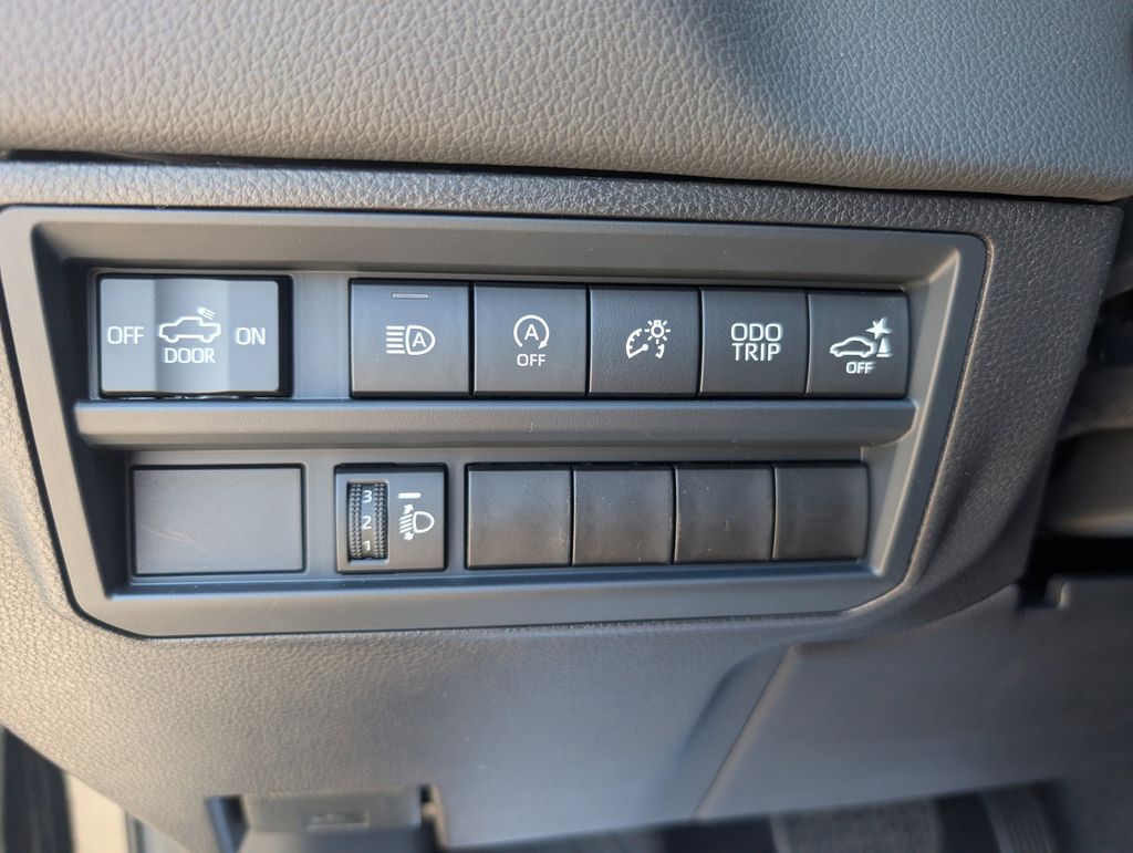 2026 Toyota Tundra Limited - Photo 24